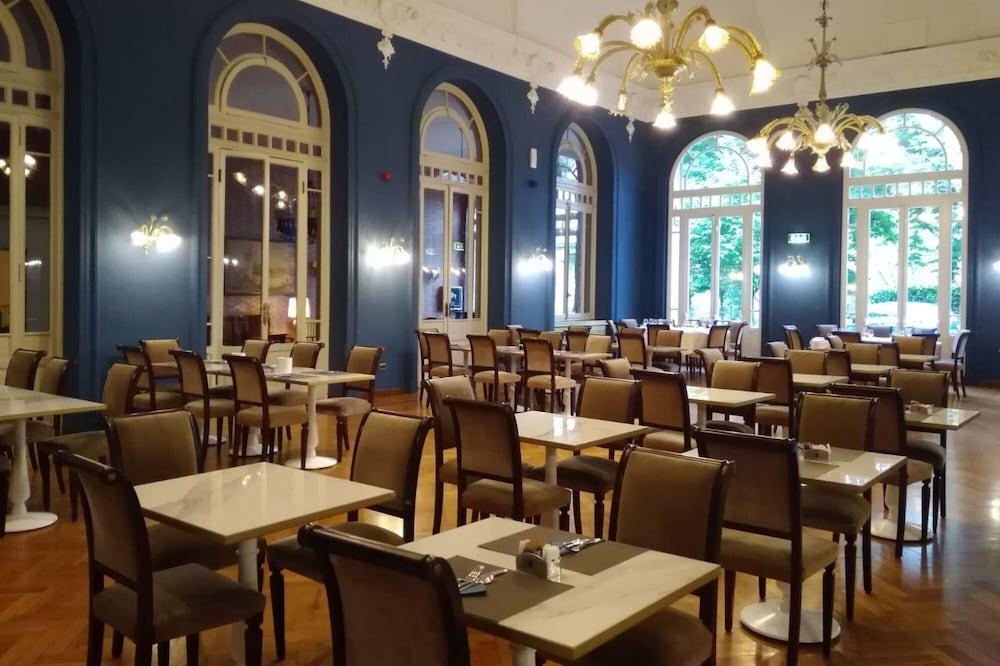 Grand Hotel Regina Salsomaggiore سالسوماجّوري تيرمي المظهر الخارجي الصورة