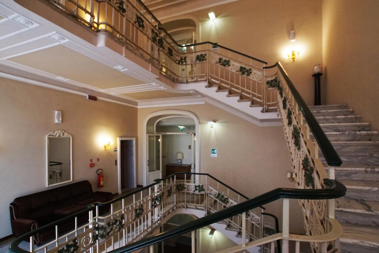 Grand Hotel Regina Salsomaggiore سالسوماجّوري تيرمي المظهر الخارجي الصورة
