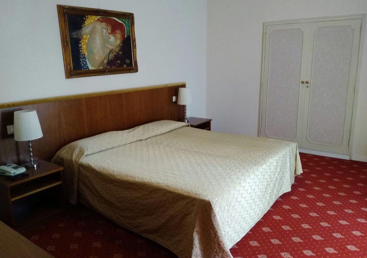 Grand Hotel Regina Salsomaggiore سالسوماجّوري تيرمي المظهر الخارجي الصورة